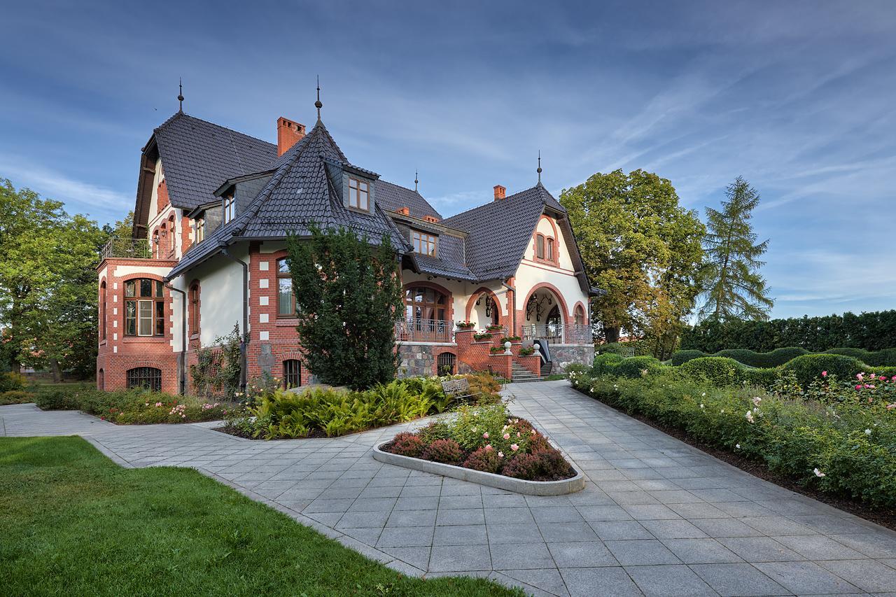 Hotel Palac Poledno Екстер'єр фото