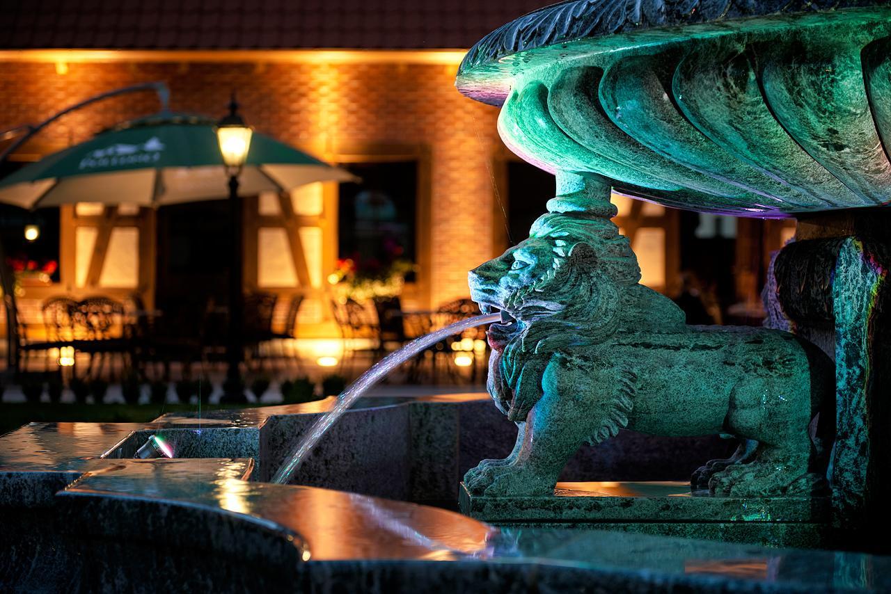 Hotel Palac Poledno Екстер'єр фото