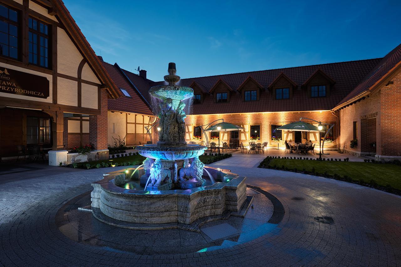 Hotel Palac Poledno Екстер'єр фото