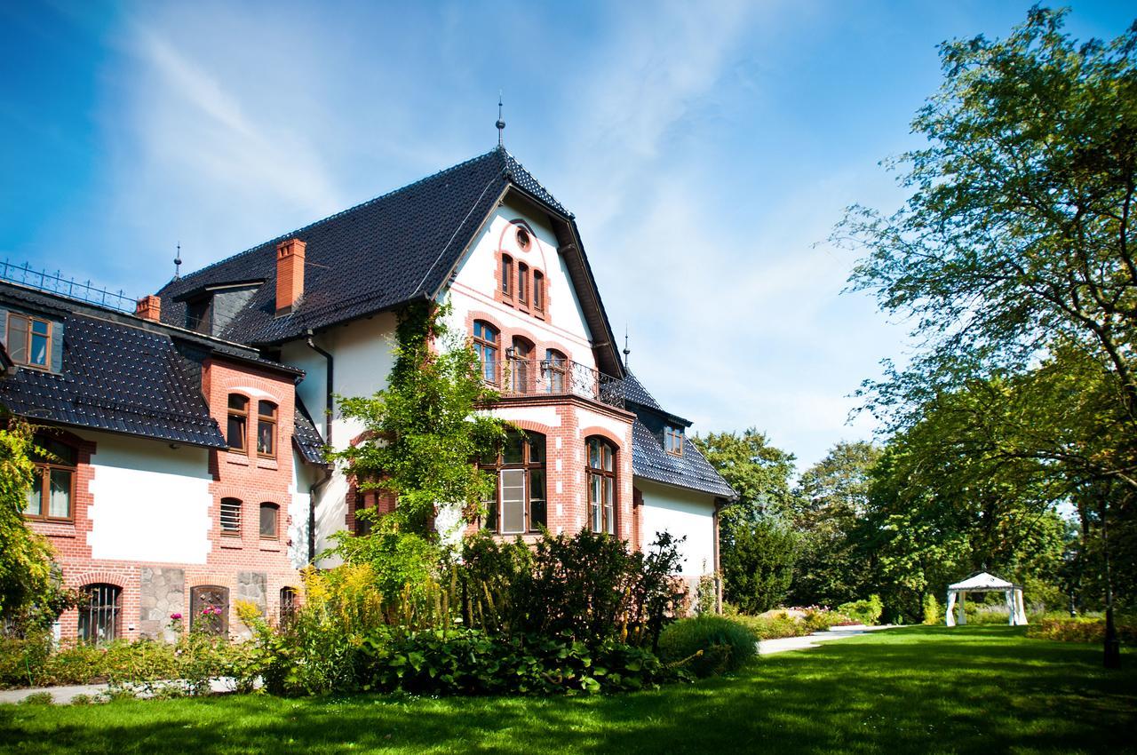 Hotel Palac Poledno Екстер'єр фото