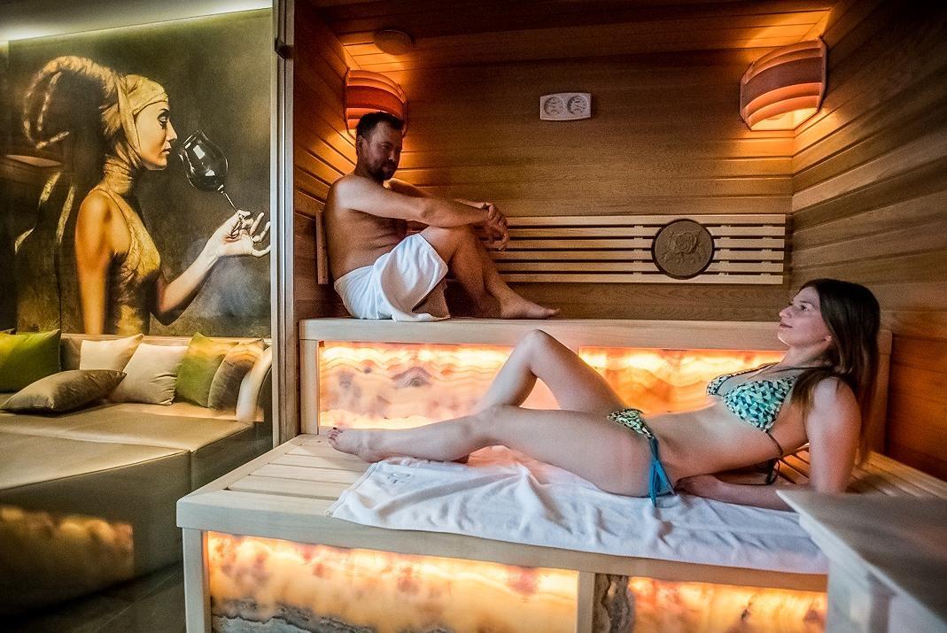 Hotel Palac Poledno Екстер'єр фото
